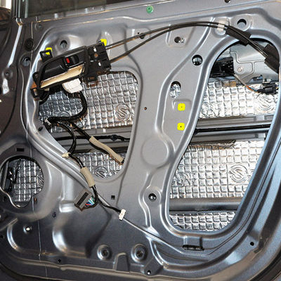 سعر جيد مادة عازلة غطاء غطاء سيارة MPV إزالة الضوضاء تحسين جودة الصوت الانترنت